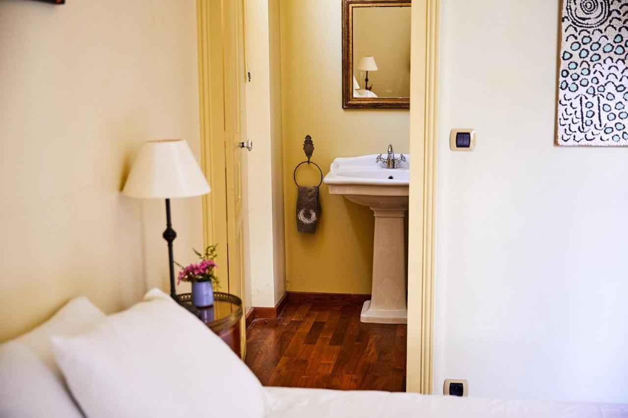 La Jagee Bed & Breakfast Cheille ภายนอก รูปภาพ